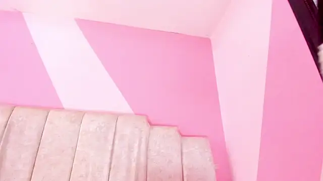 Snapshot of Satuurn_ chatting on January 27, 2025, 6:09 pm Satuurn online show from January 27, 2025, 6:09 pm