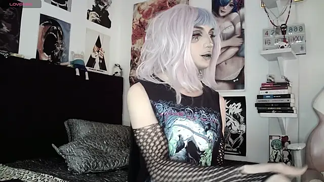 Snapshot of kiiler_queen chatting on April 20, 2026, 6:42 pm kiiler queen online show from April 20, 2026, 6:42 pm