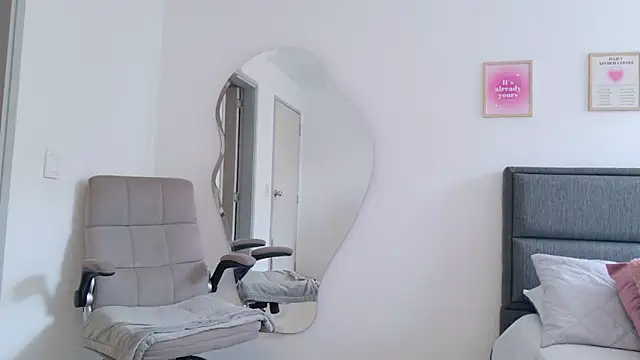 Mar 333 online show from March 12, 2025, 8:09 pm