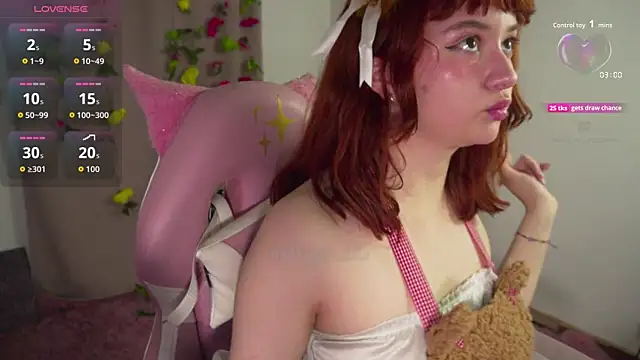 molly russell online show from November 25, 2025, 2:23 am