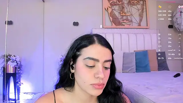 Paula Desousa online show from June 11, 2026, 3:03 am