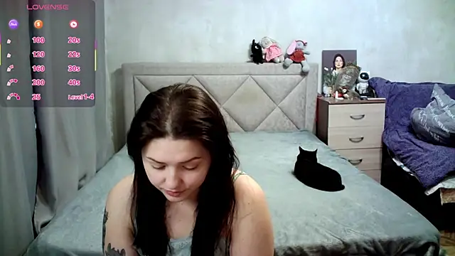 juliettkalen online show from March 18, 2026, 3:20 am