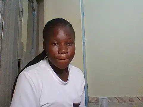 prettychic5 online show from January 17, 2026, 4:21 pm