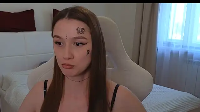 Snapshot of Madi_soon chatting on January 21, 2025, 11:56 am Madi soon online show from January 21, 2025, 11:56 am