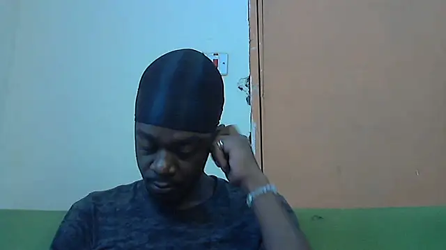 BIGDICKMULLAH online show from November 23, 2025, 9:41 am