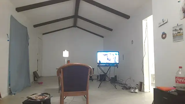 Peachestabby147 online show from October 16, 2025, 2:31 am