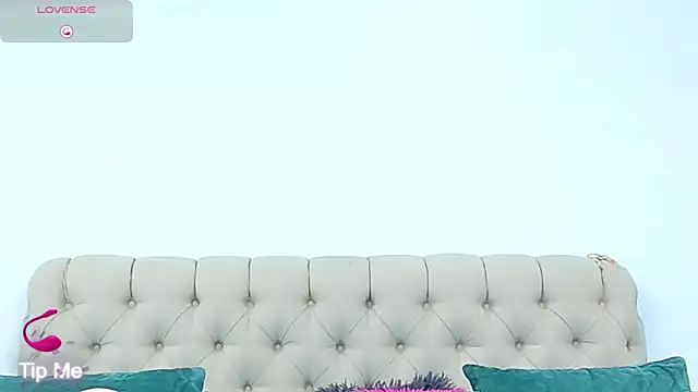 SelenaWest online show from June 26, 2026, 12:00 pm