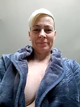 DarleenHot online show from March 21, 2025, 7:22 am