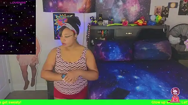 Snapshot of temptressbeauty24 chatting on February 13, 2026, 1:49 am temptressbeauty24 online show from February 13, 2026, 1:49 am