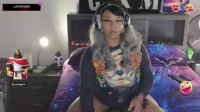 Snapshot of temptressbeauty24 chatting on March 16, 2025, 2:10 am temptressbeauty24 online show from March 16, 2025, 2:10 am
