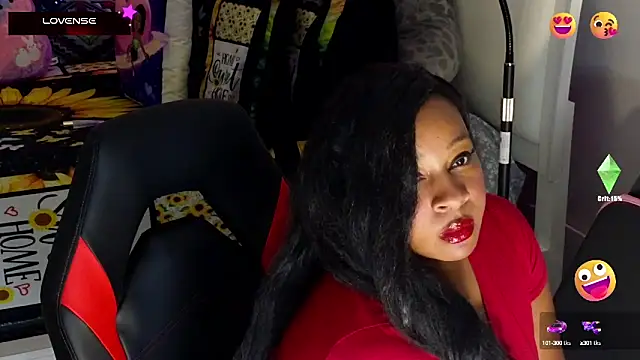 Snapshot of temptressbeauty24 chatting on March 7, 2025, 4:13 am temptressbeauty24 online show from March 7, 2025, 4:13 am