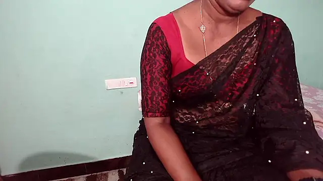 shrutitelugu69 online show from January 13, 2026, 5:33 am