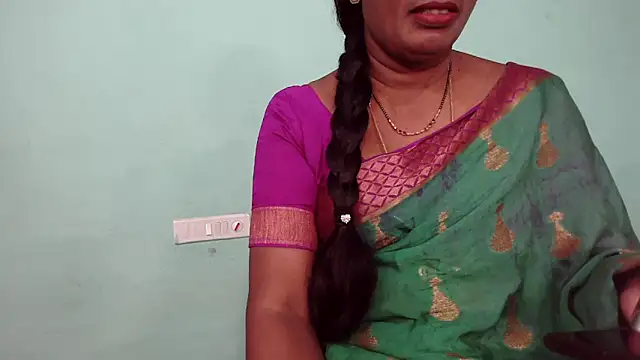 shrutitelugu69 online show from March 26, 2026, 2:04 pm