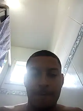 Snapshot of emrehliug12 chatting on March 12, 2025, 1:08 pm emrehliug12 online show from March 12, 2025, 1:08 pm