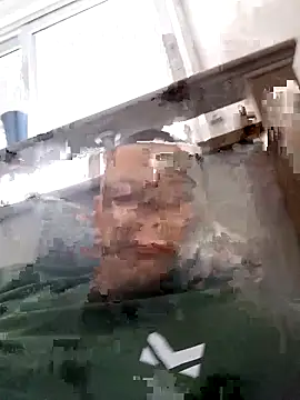 Snapshot of emrehliug12 chatting on October 29, 2025, 3:33 pm emrehliug12 online show from October 29, 2025, 3:33 pm