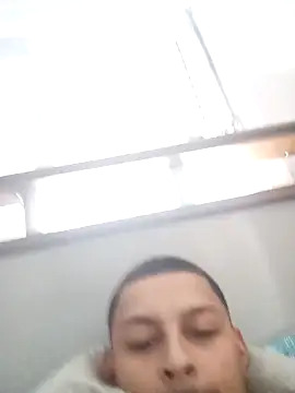 Snapshot of emrehliug12 chatting on November 26, 2025, 3:01 pm emrehliug12 online show from November 26, 2025, 3:01 pm