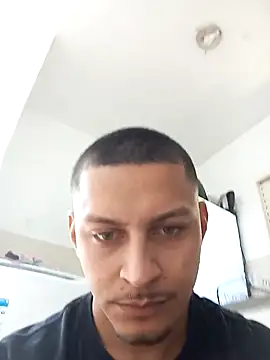 Snapshot of emrehliug12 chatting on September 12, 2025, 4:40 pm emrehliug12 online show from September 12, 2025, 4:40 pm