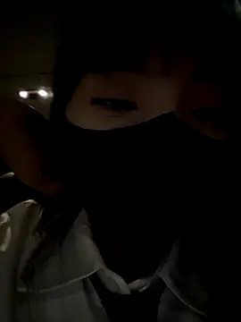 Snapshot of Asia-Lynn chatting on October 15, 2025, 12:24 pm Asia-Lynn online show from October 15, 2025, 12:24 pm