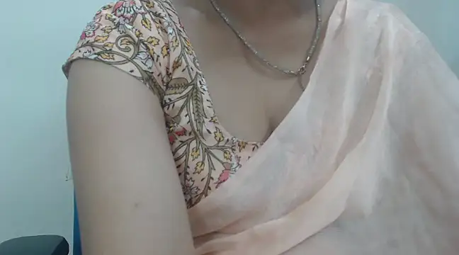 Lovely Siri 23 online show from February 20, 2025, 6:28 am