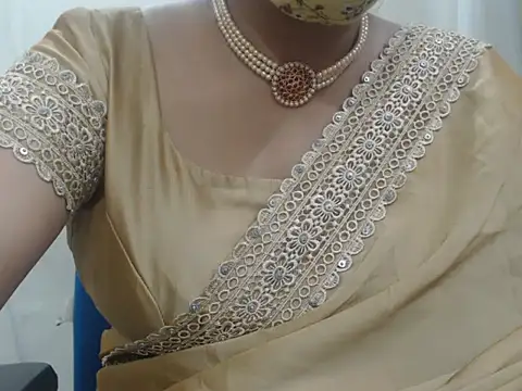 Lovely Siri 23 online show from November 18, 2025, 7:22 am