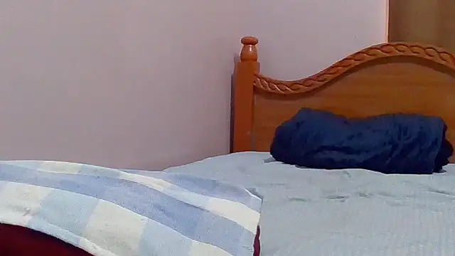 sweet-fancy online show from March 26, 2026, 9:40 am