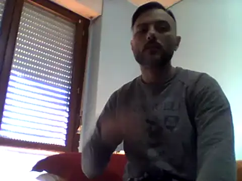 coppiasenzacensura online show from March 18, 2025, 7:12 am