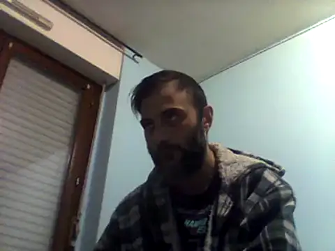 coppiasenzacensura online show from December 11, 2024, 9:23 pm