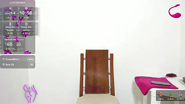 Snapshot of Alissamore3 chatting on September 28, 2025, 7:10 pm Alissamore3 online show from September 28, 2025, 7:10 pm