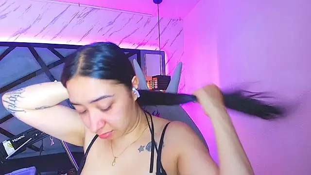 sayumi dirty online show from March 5, 2026, 7:32 pm