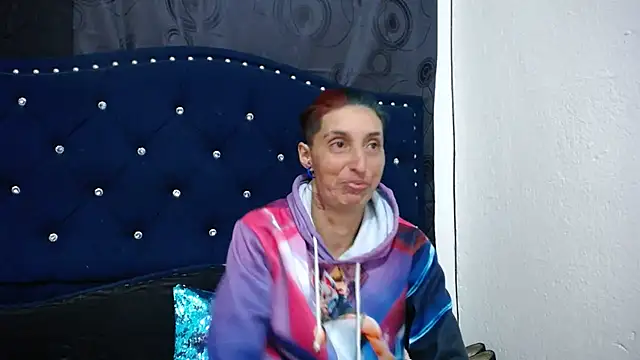 anyu1306 online show from February 14, 2025, 3:00 am