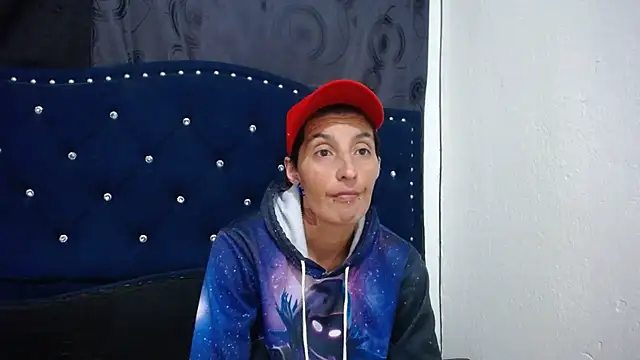 anyu1306 online show from March 21, 2025, 1:24 am