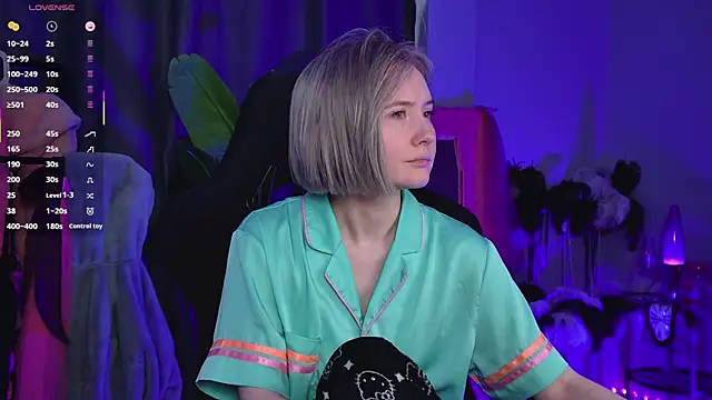 ReiYosimoto online show from March 31, 2026, 2:30 pm