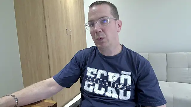 BrettJ81 online show from March 24, 2026, 2:39 pm