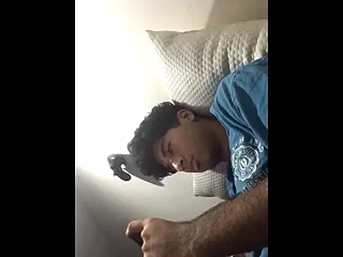 Snapshot of Mangopitudo chatting on October 29, 2025, 3:27 am Mangopitudo online show from October 29, 2025, 3:27 am