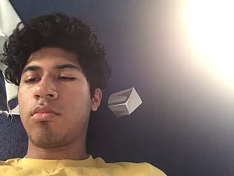 Snapshot of Mangopitudo chatting on January 15, 2025, 10:35 pm Mangopitudo online show from January 15, 2025, 10:35 pm