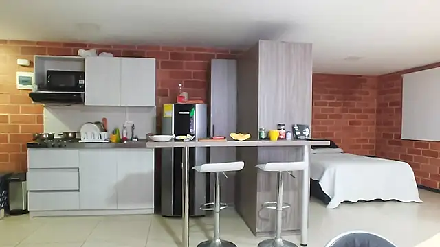 warrenkener online show from April 2, 2026, 12:40 am