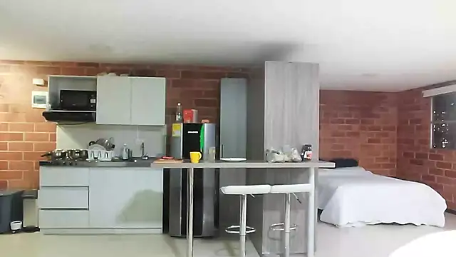 warrenkener online show from March 10, 2026, 1:42 am