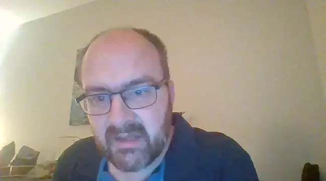 Snapshot of CamboyHappyDave chatting on December 5, 2024, 5:32 am CamboyHappyDave online show from December 5, 2024, 5:32 am