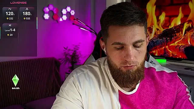 Snapshot of Sweeet__boy chatting on March 17, 2026, 11:13 am Sweeet boy online show from March 17, 2026, 11:13 am