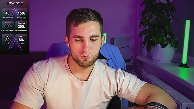 Sweeet  boy online show from October 19, 2025, 10:12 pm