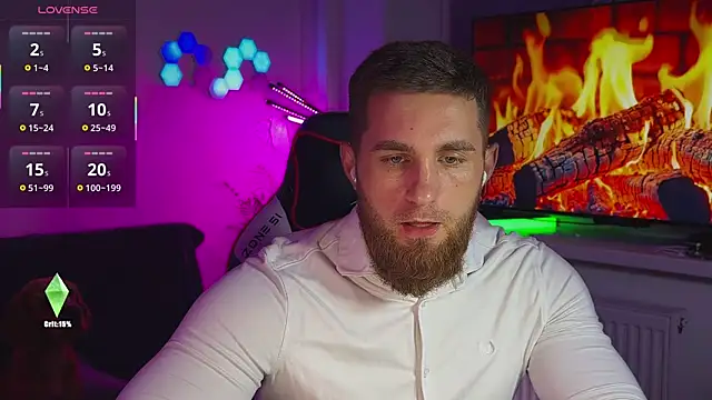 Snapshot of Sweeet__boy chatting on March 28, 2026, 7:15 pm Sweeet boy online show from March 28, 2026, 7:15 pm