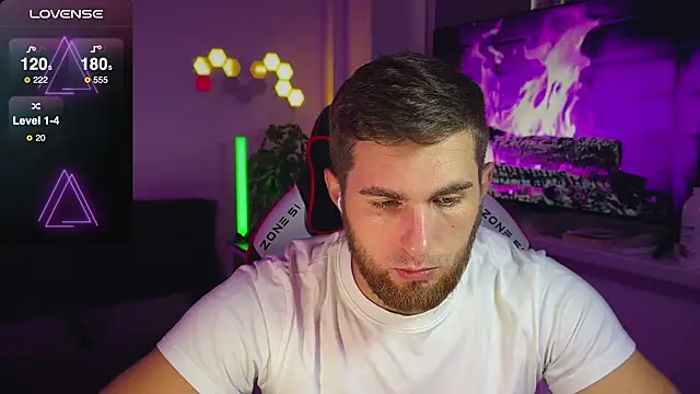 Sweeet  boy online show from November 13, 2025, 12:31 pm