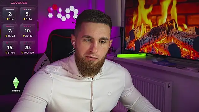 Snapshot of Sweeet__boy chatting on April 6, 2026, 9:32 am Sweeet boy online show from April 6, 2026, 9:32 am