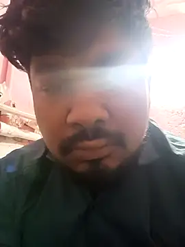 u wan me online show from November 3, 2025, 1:44 am