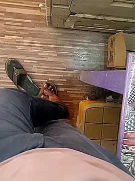 Snapshot of u_wan_me chatting on April 15, 2026, 9:48 am u wan me online show from April 15, 2026, 9:48 am