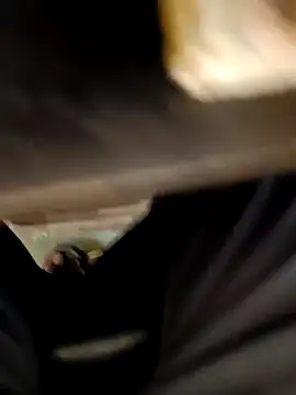 Snapshot of u_wan_me chatting on April 2, 2026, 4:52 am u wan me online show from April 2, 2026, 4:52 am