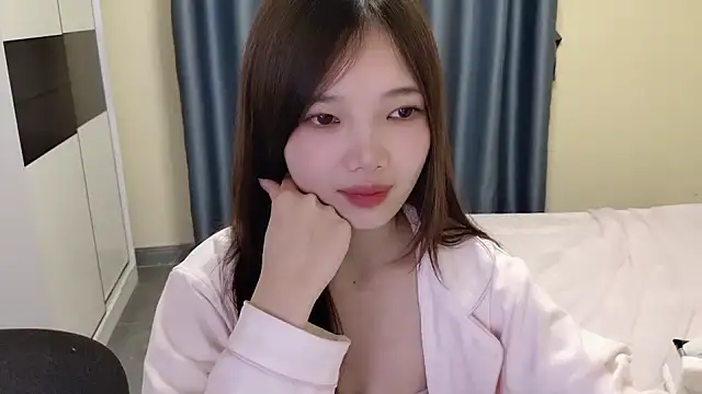 Doki-- online show from January 4, 2025, 6:51 pm