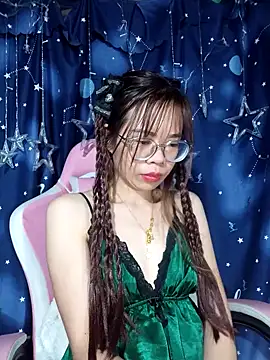   Mai-love19   online show from March 13, 2026, 10:59 pm