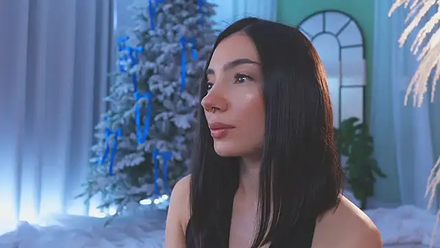 AmyArmstrong online show from December 16, 2025, 5:39 pm