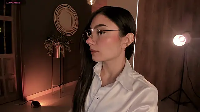 Snapshot of AmyArmstrong chatting on February 27, 2025, 12:25 am AmyArmstrong online show from February 27, 2025, 12:25 am